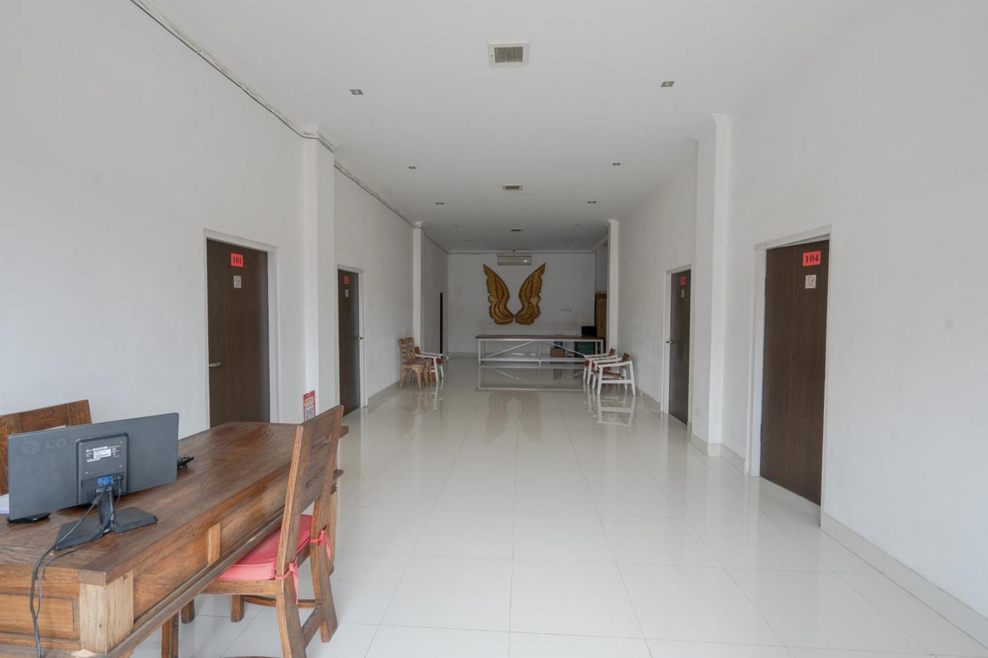 RedDoorz near Bali Zoo Ubud Sukawati Zewnętrze zdjęcie